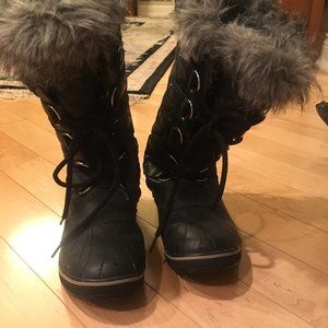 Sorel Joan of Arctic Boots